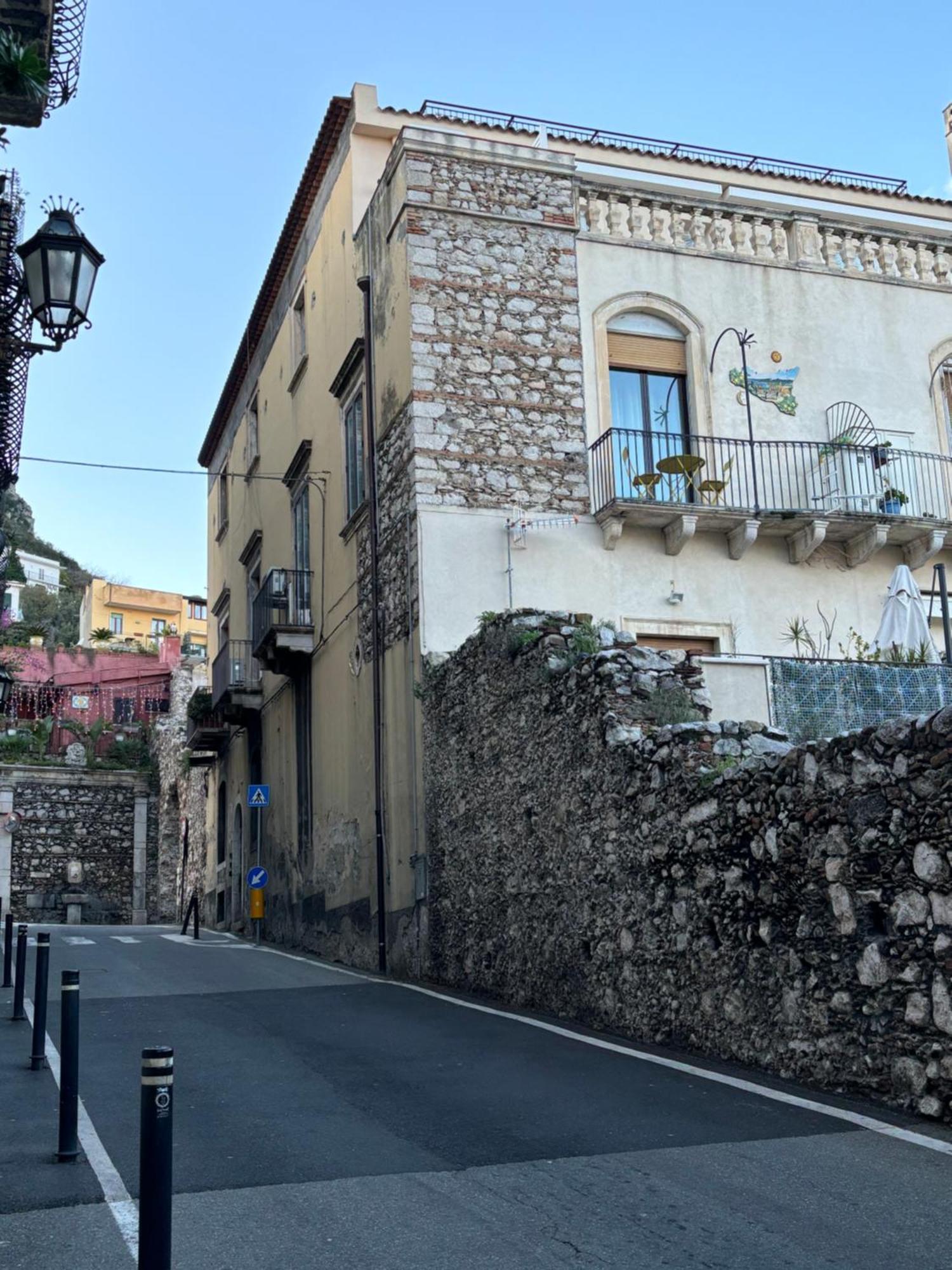C'Est La Vie Taormina Apartment Luaran gambar
